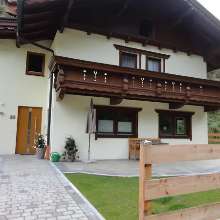 Haus Sageler בית נופש *